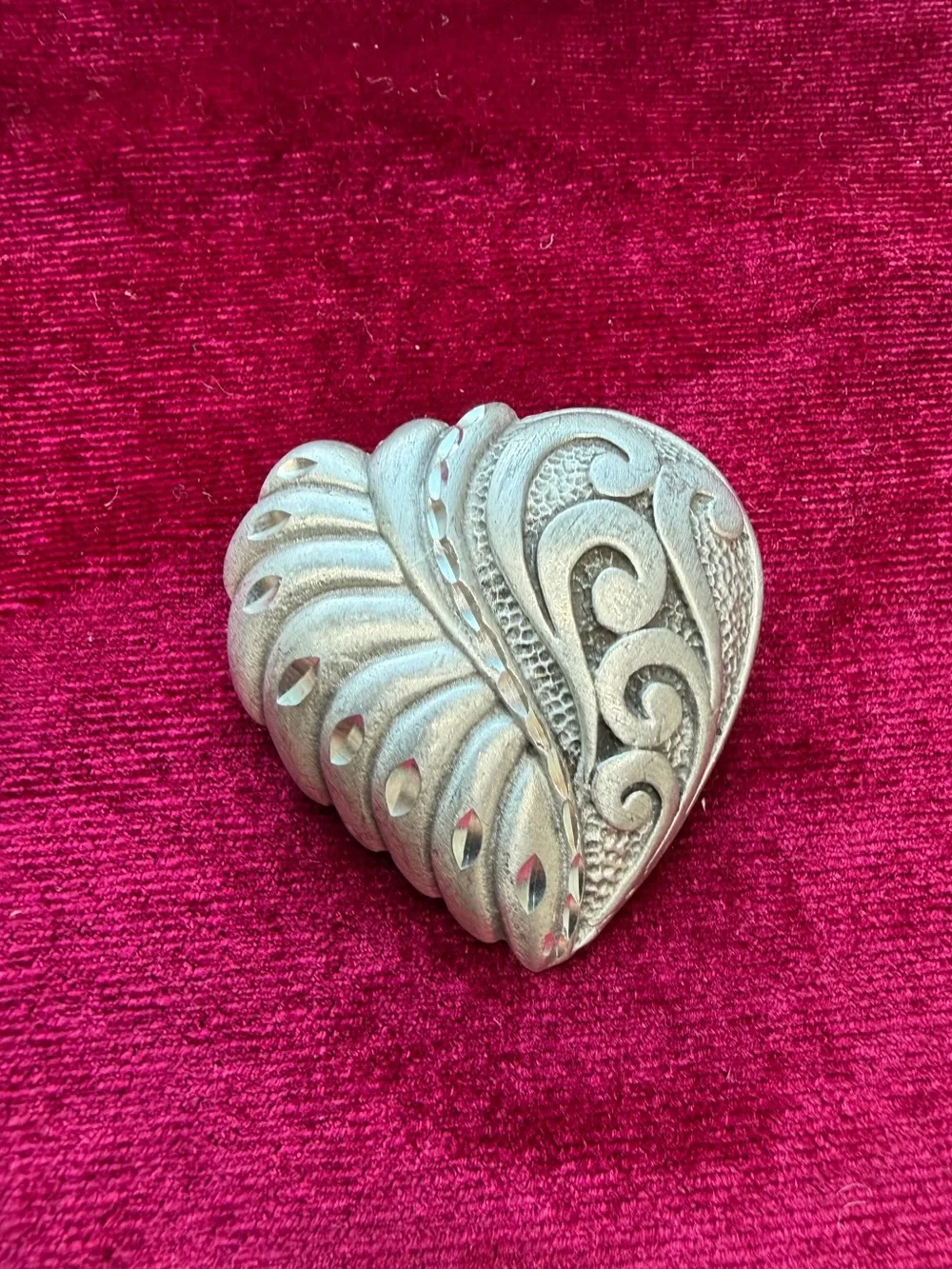 Vintage Pewter Ornate heart Brooch